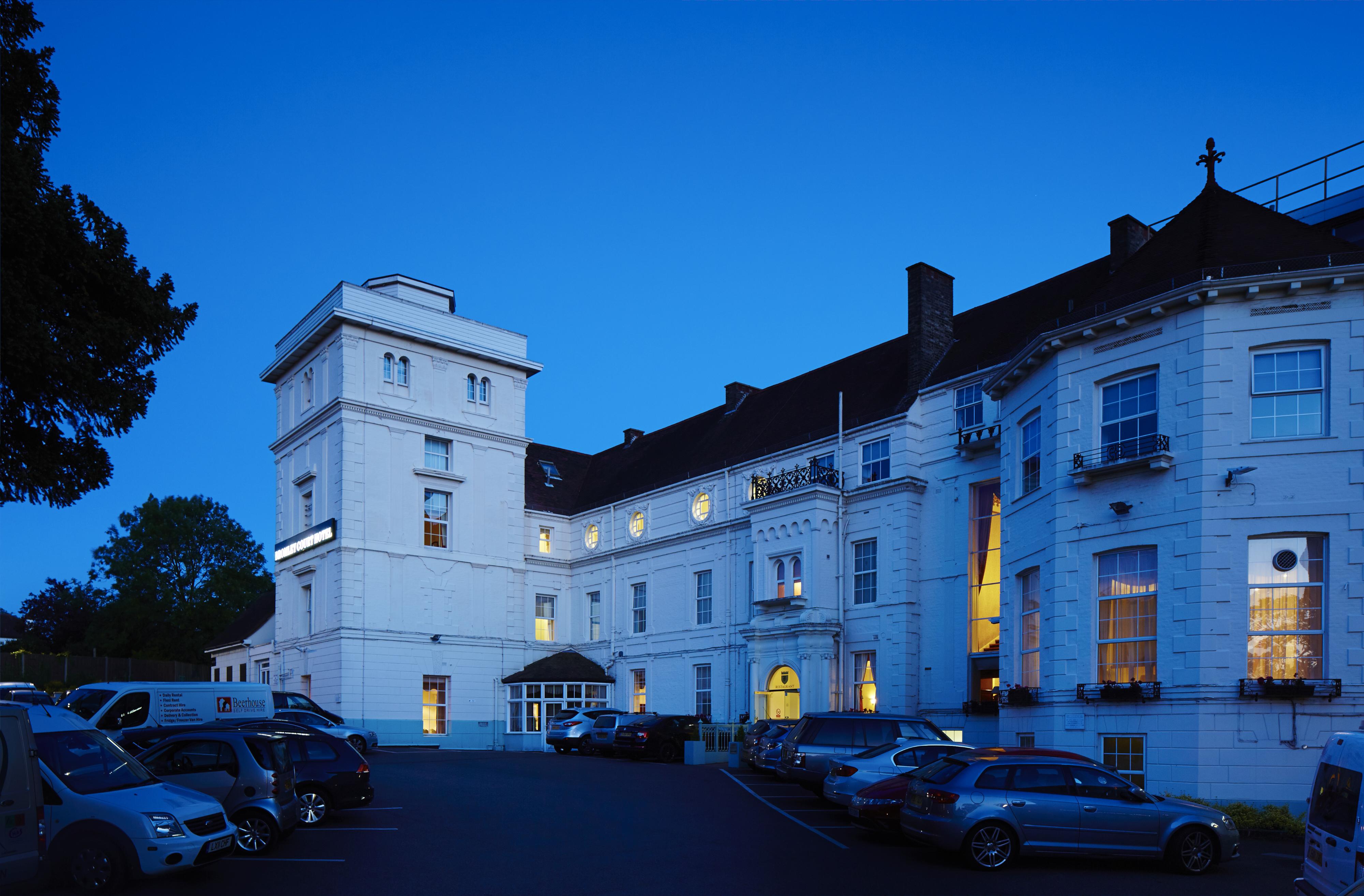 Bromley Court Hotel London Exterior foto