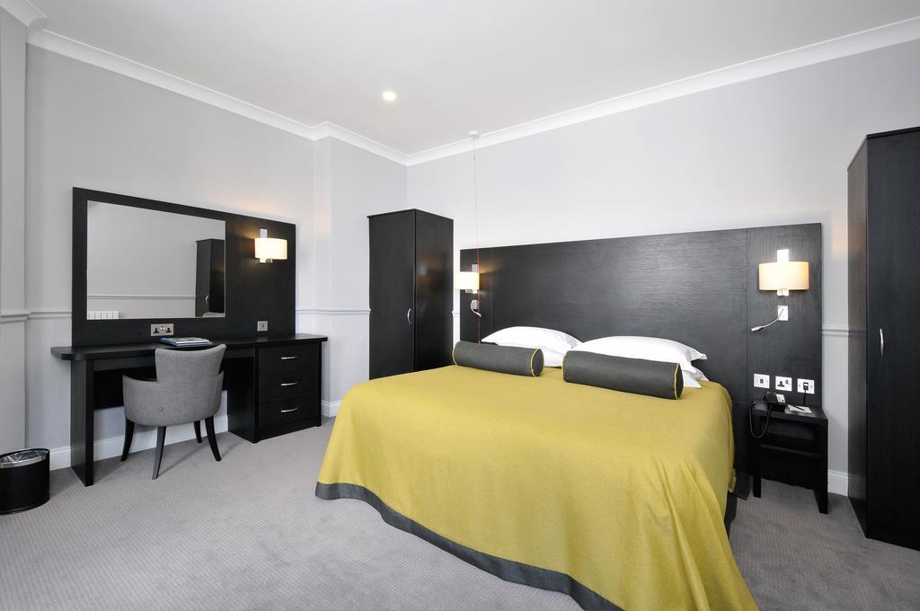 Bromley Court Hotel London Exterior foto
